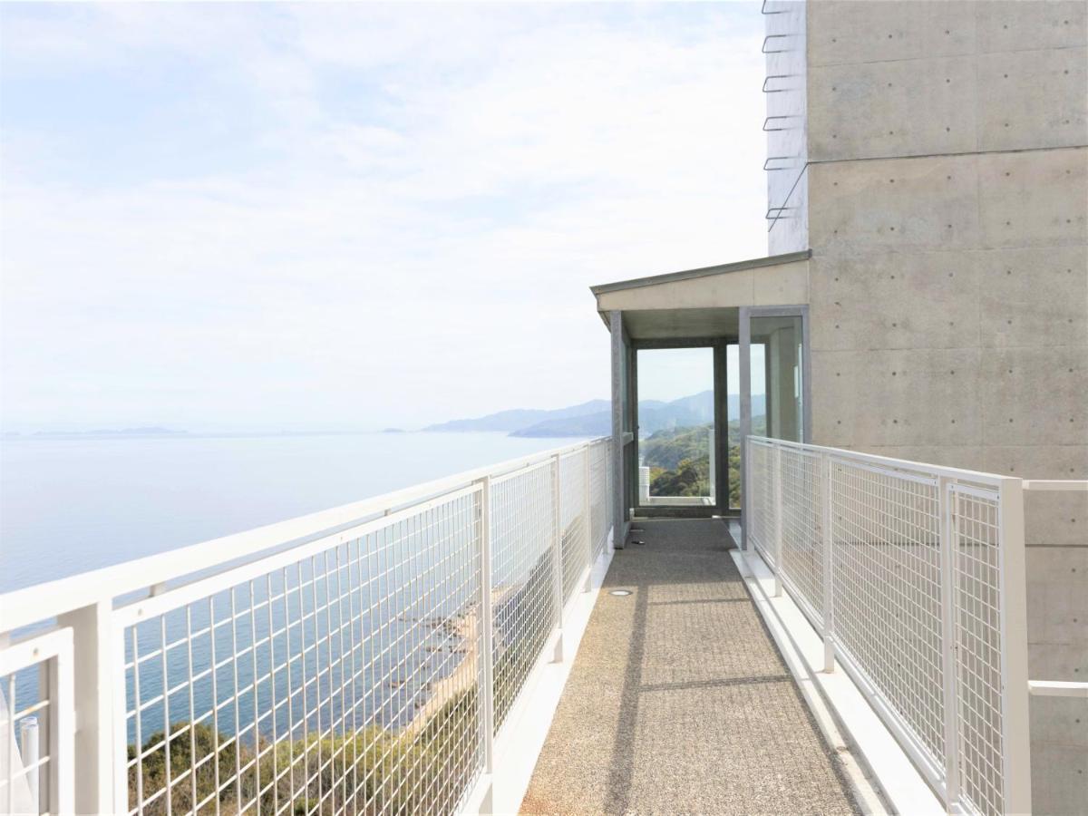 Toto Seawind Awaji Hotel Bagian luar foto