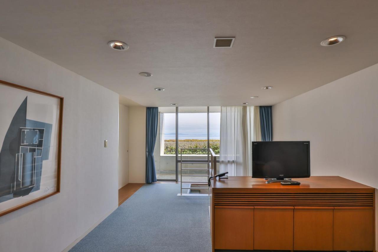 Toto Seawind Awaji Hotel Bagian luar foto