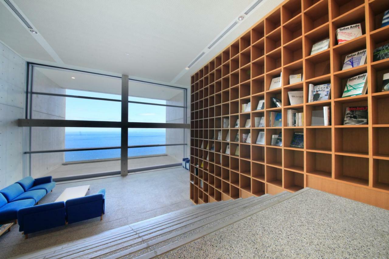 Toto Seawind Awaji Hotel Bagian luar foto